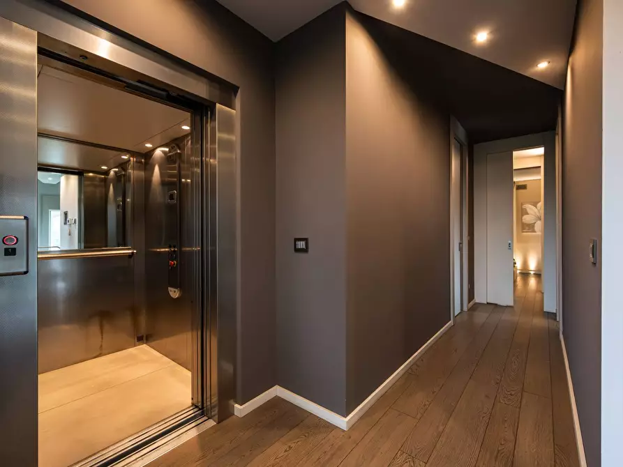 Immagine 21 di Villa in vendita  a Villa Cortese