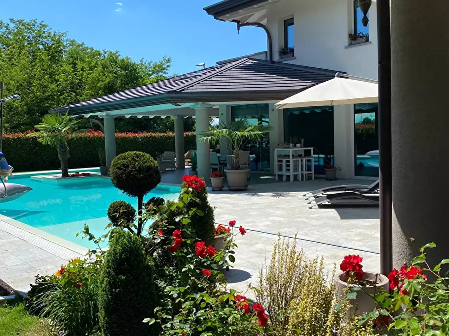 casa indipendente in vendita a Villa Cortese