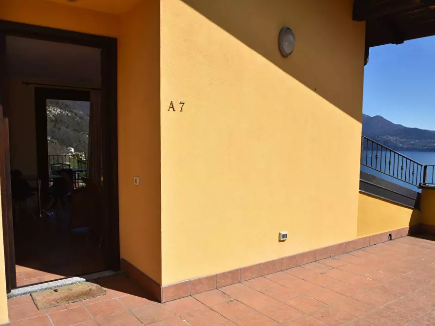 Immagine 22 di Appartamento in vendita  in Via Panoramica a Oggebbio