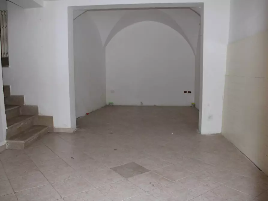 Immagine 5 di Palazzo in vendita  in Vico del Cigno a Teramo