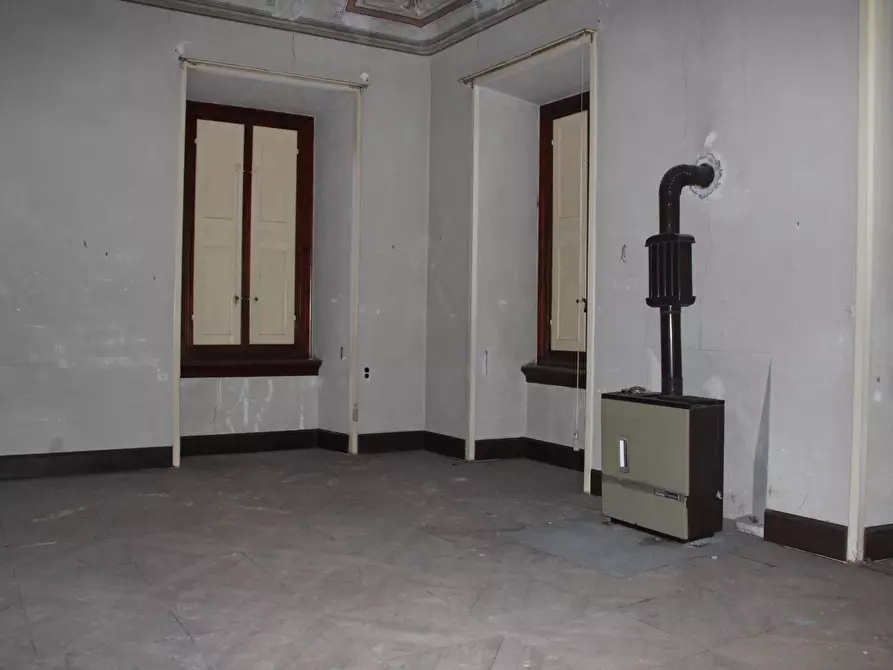 Immagine 10 di Villa in vendita  in VIA GRAMSCI a Giulianova