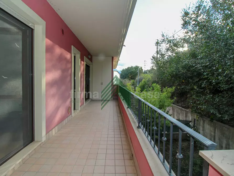 Immagine 6 di Appartamento in vendita  in via Alessandro Tassoni a Teramo