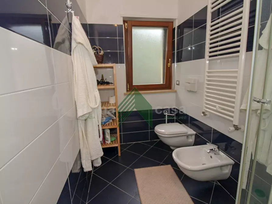 Immagine 15 di Appartamento in vendita  in via Alessandro Tassoni a Teramo