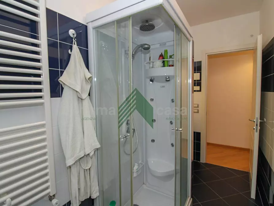 Immagine 16 di Appartamento in vendita  in via Alessandro Tassoni a Teramo