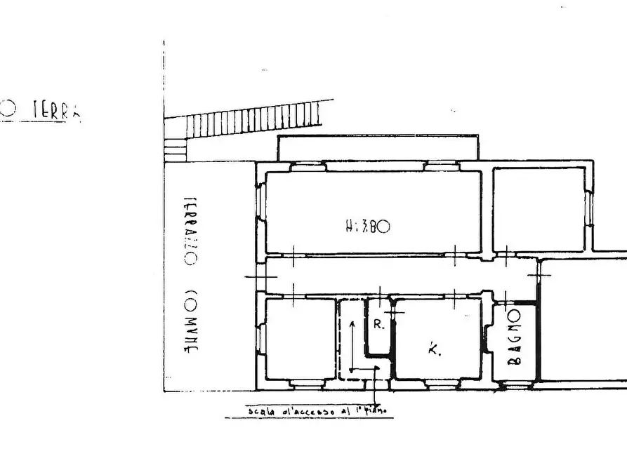 Immagine 24 di Casa indipendente in vendita  in VIA CONA a Teramo