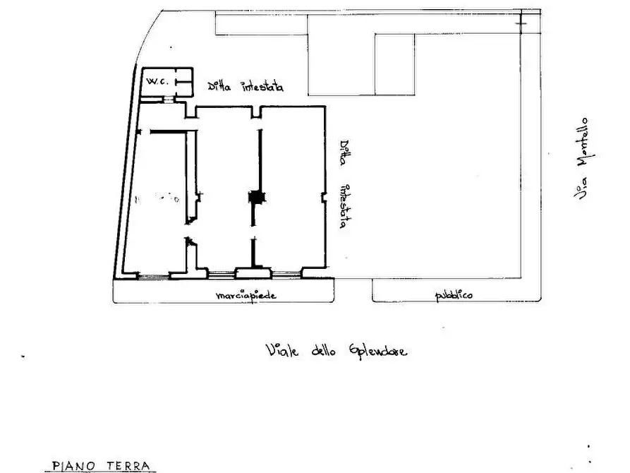 Immagine 14 di Palazzo in vendita  in Via Dello Splendore a Giulianova