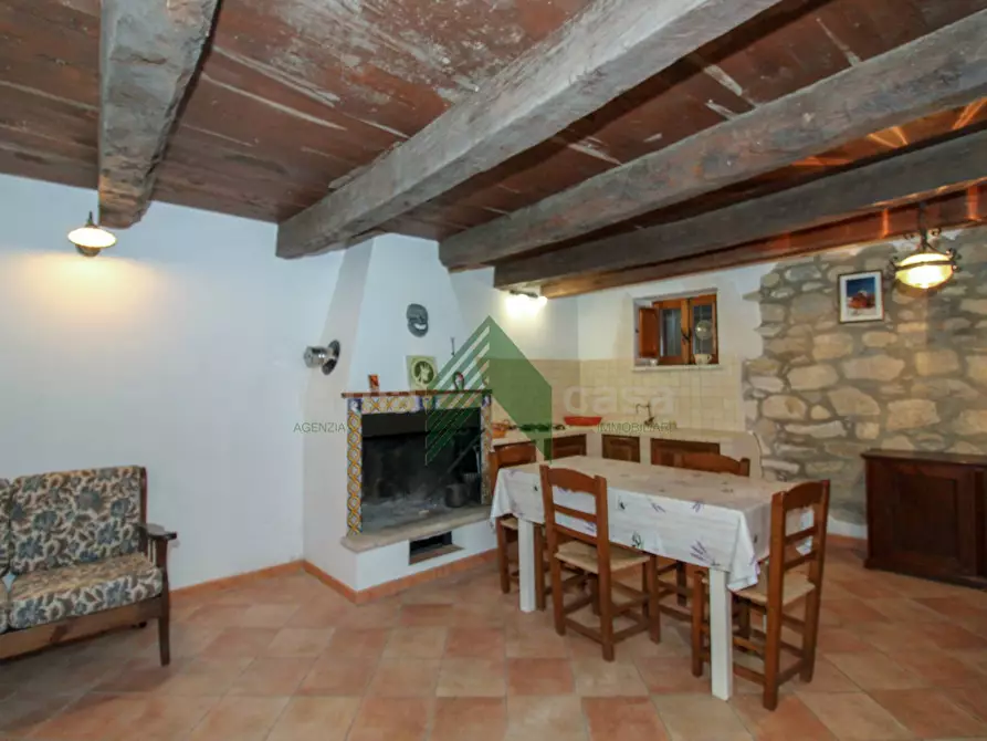Immagine 10 di Casa indipendente in vendita  in Flammignano a Tossicia