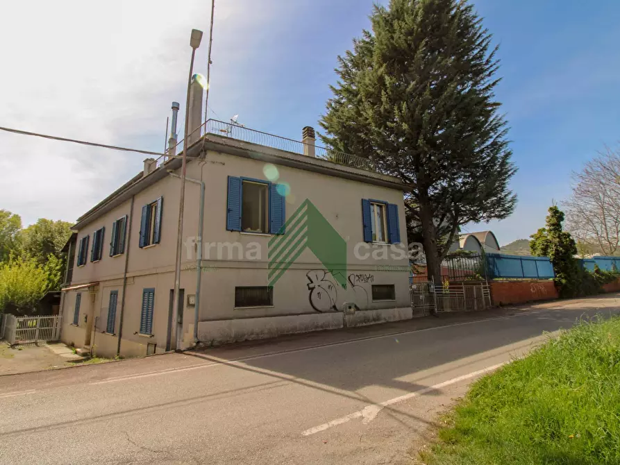 Immagine 1 di Casa indipendente in vendita  in via Gammarana a Teramo