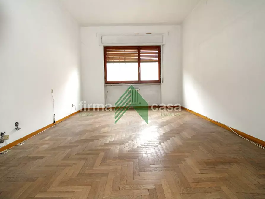 Immagine 22 di Appartamento in vendita  in via Del Castello a Teramo