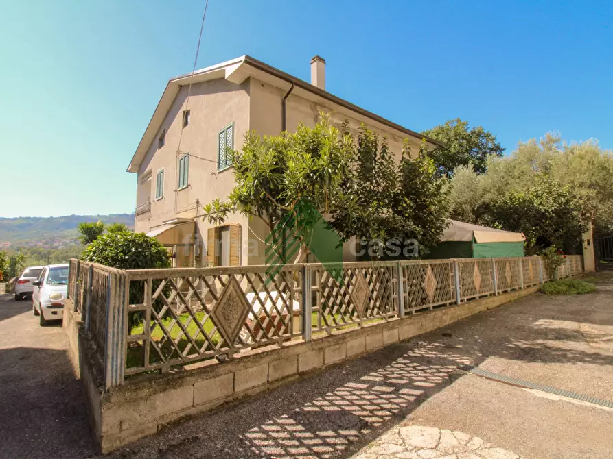 Immagine 1 di Casa indipendente in vendita  in via Nazionale a Bellante