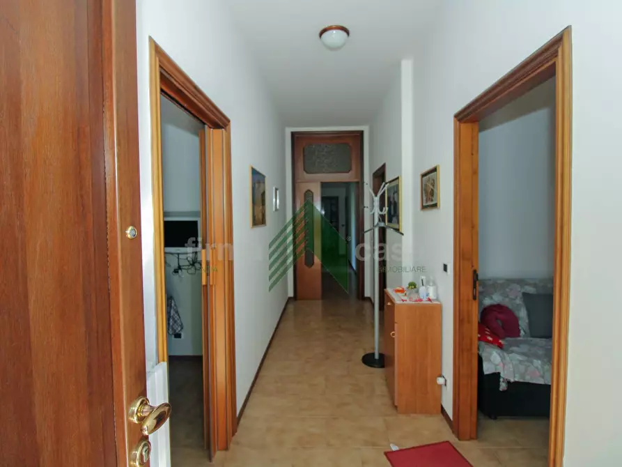 Immagine 19 di Casa indipendente in vendita  in via Nazionale a Bellante