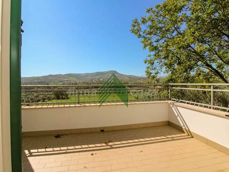 Immagine 25 di Casa indipendente in vendita  in via Nazionale a Bellante