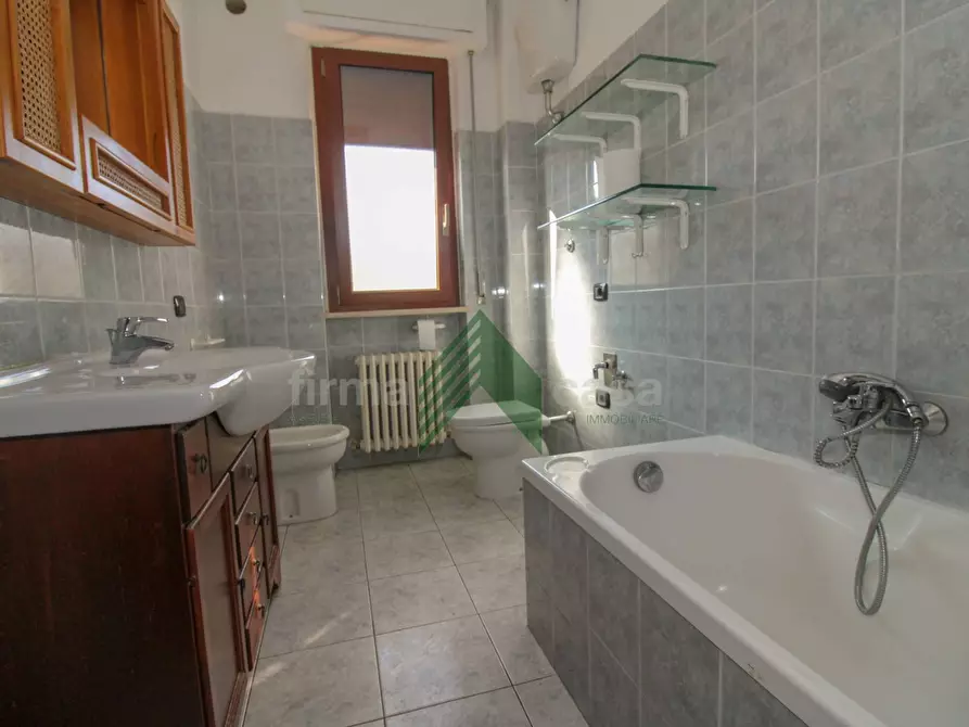 Immagine 21 di Appartamento in vendita  in via Antonino Ciaccio a Teramo