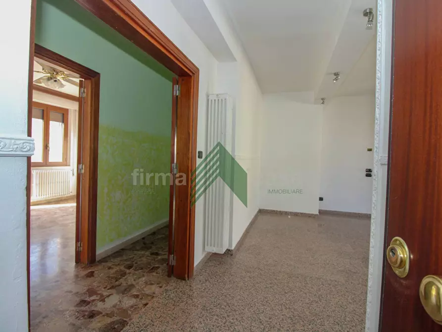 Immagine 23 di Appartamento in vendita  in via Antonino Ciaccio a Teramo