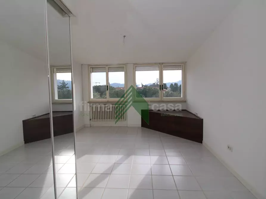 Immagine 22 di Appartamento in vendita  in viale Giuseppe Mazzini a Teramo