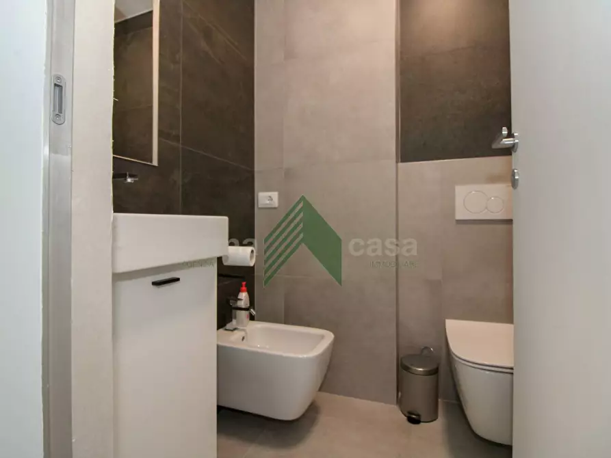 Immagine 28 di Appartamento in vendita  in via Ippodromo a Giulianova