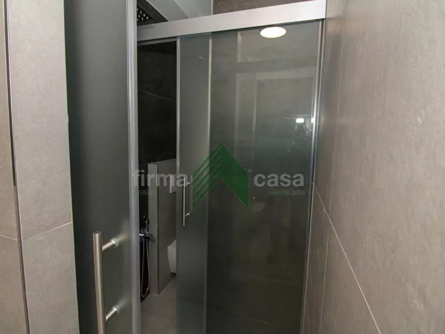 Immagine 30 di Appartamento in vendita  in via Ippodromo a Giulianova