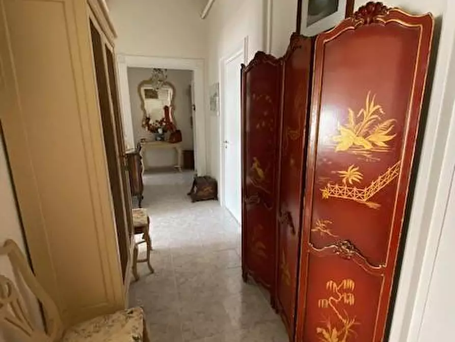 Immagine 15 di Appartamento in vendita  in PIAZZA CESARE BATTISTI a Ventimiglia