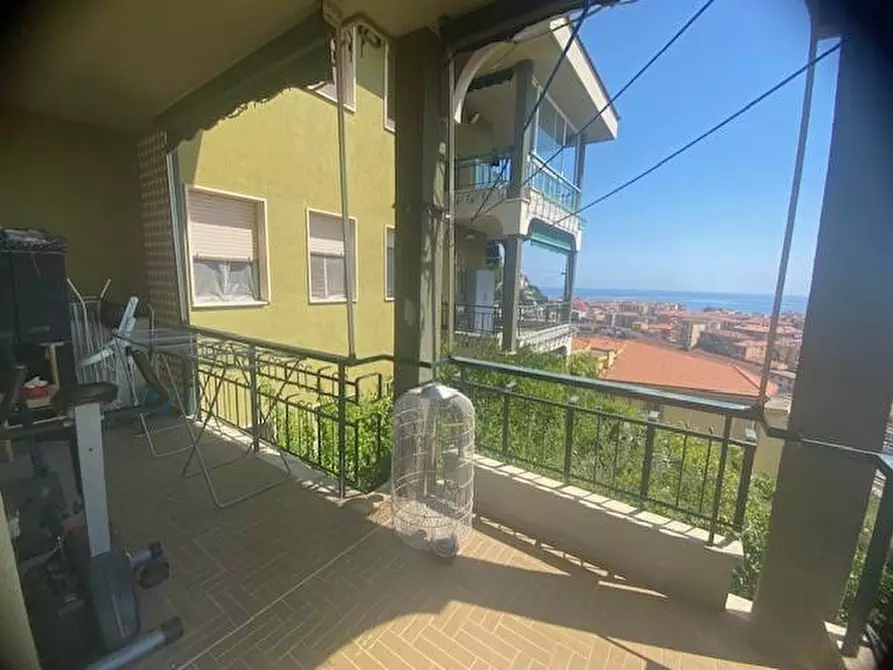 Immagine 8 di Appartamento in vendita  in VIA DEGLI ULIVI a Ventimiglia