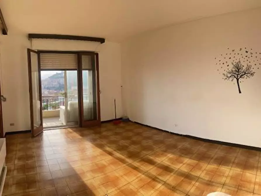 Immagine 12 di Appartamento in vendita  in VIA DEGLI ULIVI a Ventimiglia