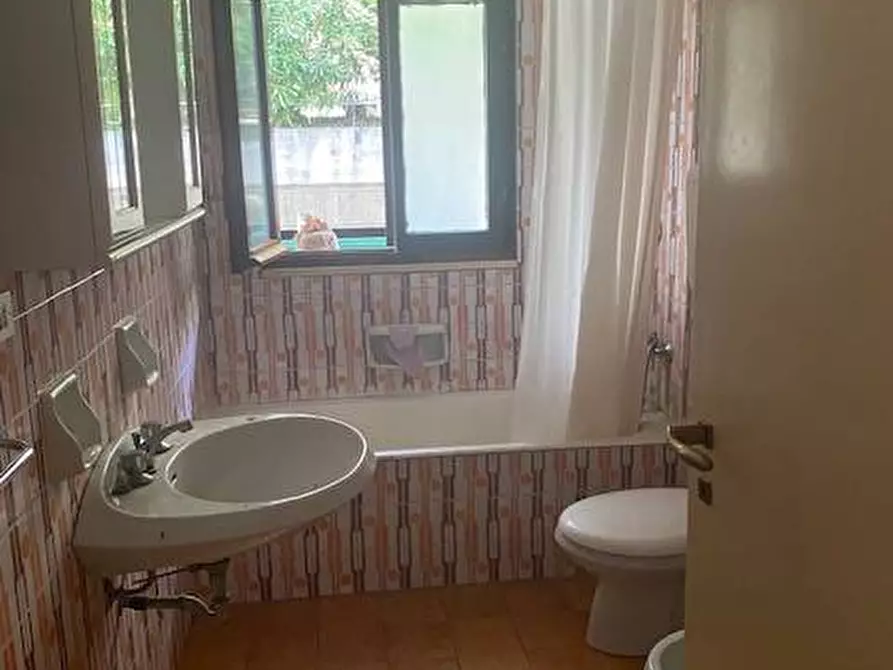 Immagine 17 di Appartamento in vendita  in VIA DEGLI ULIVI a Ventimiglia