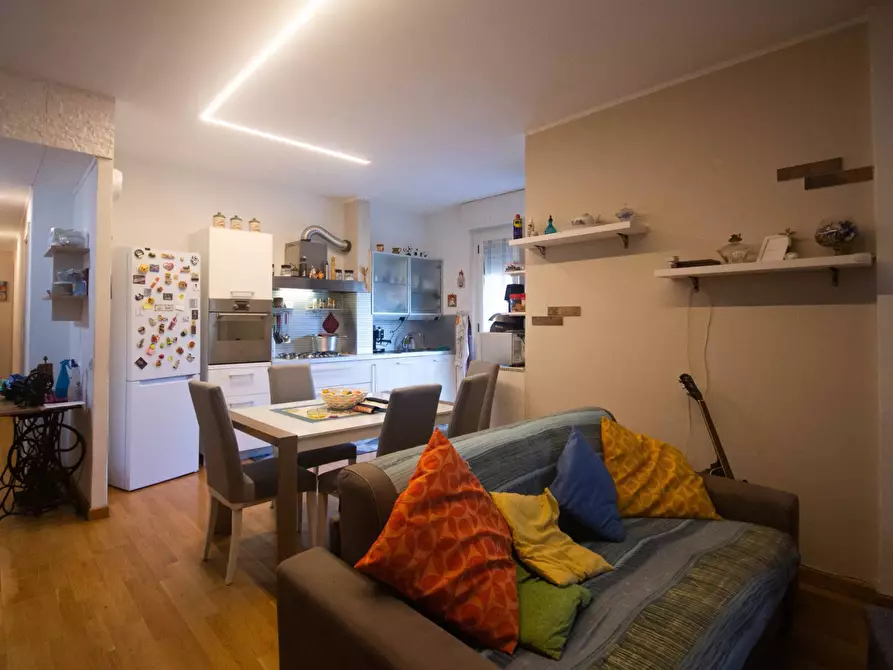 Immagine 4 di Appartamento in vendita  in Via Arena a Ameglia