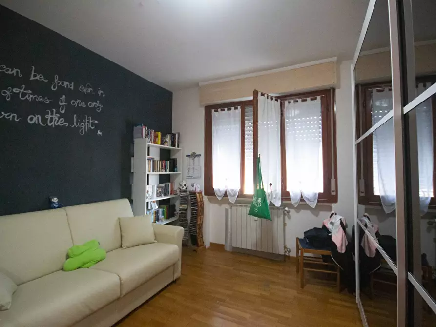 Immagine 2 di Appartamento in vendita  in Via Arena a Ameglia