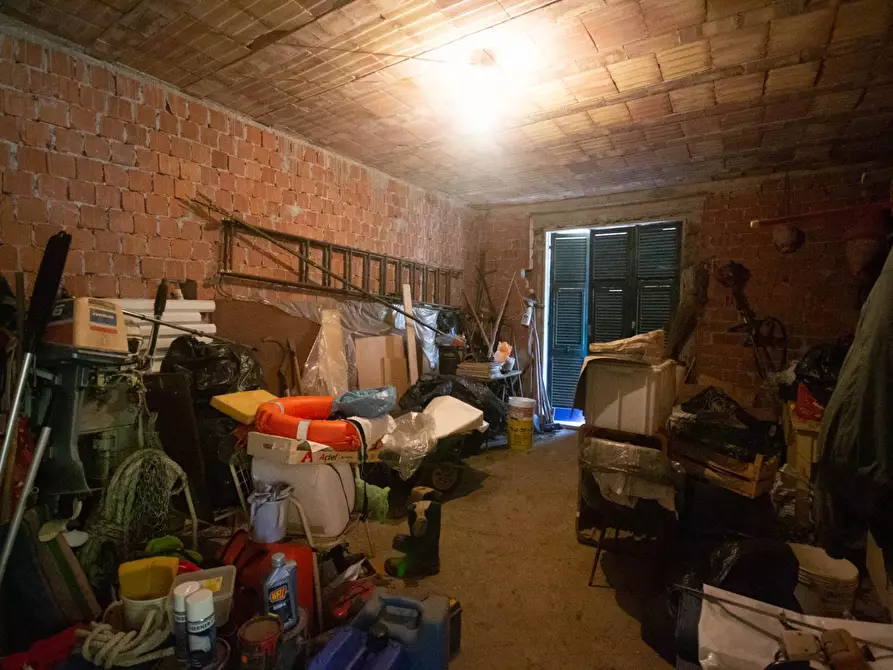 Immagine 8 di Casa indipendente in vendita  in Strada Provinciale 28 a Ameglia