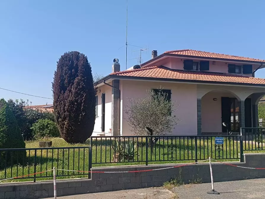 Immagine 3 di Villa in vendita  in Via Piano di Malgrate a Villafranca In Lunigiana