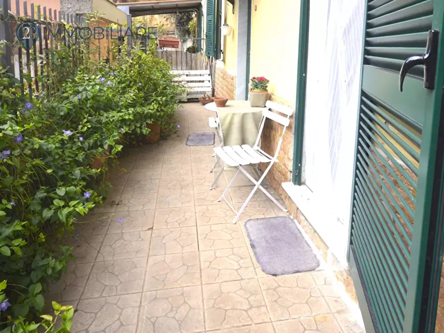 Immagine 6 di Appartamento in vendita  in Viale San Bartolomeo a La Spezia