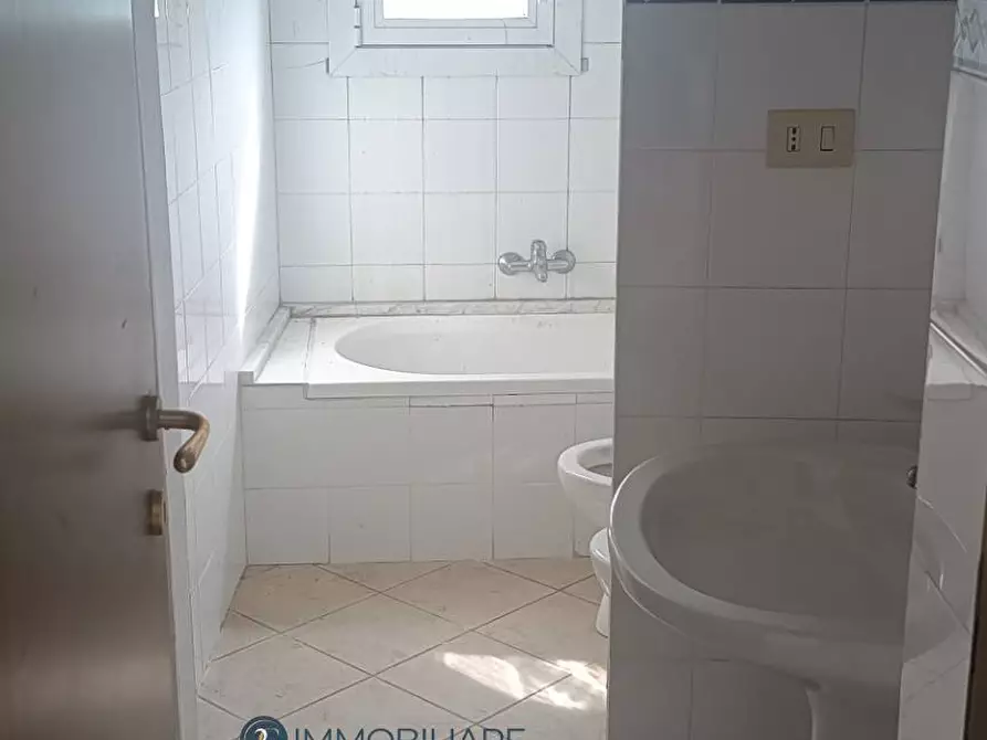 Immagine 11 di Appartamento in vendita  in Via Montalbano a La Spezia