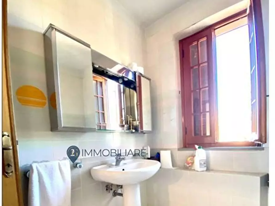 Immagine 8 di Villa in vendita  in Via Prulla a Sarzana