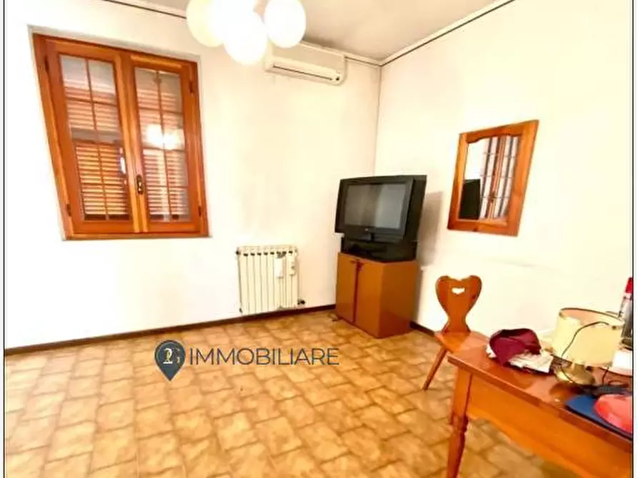 Immagine 5 di Villa in vendita  in Via Prulla a Sarzana