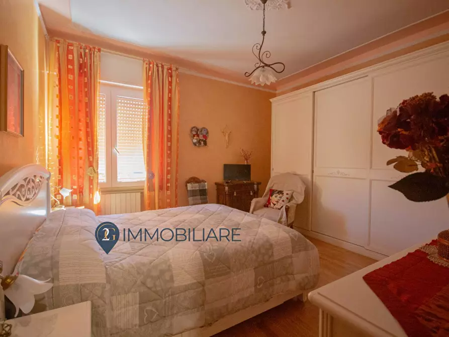 Immagine 4 di Appartamento in vendita  in Loc. Senato a Lerici