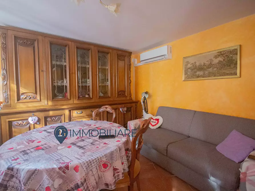 Immagine 5 di Appartamento in vendita  in Loc. Senato a Lerici