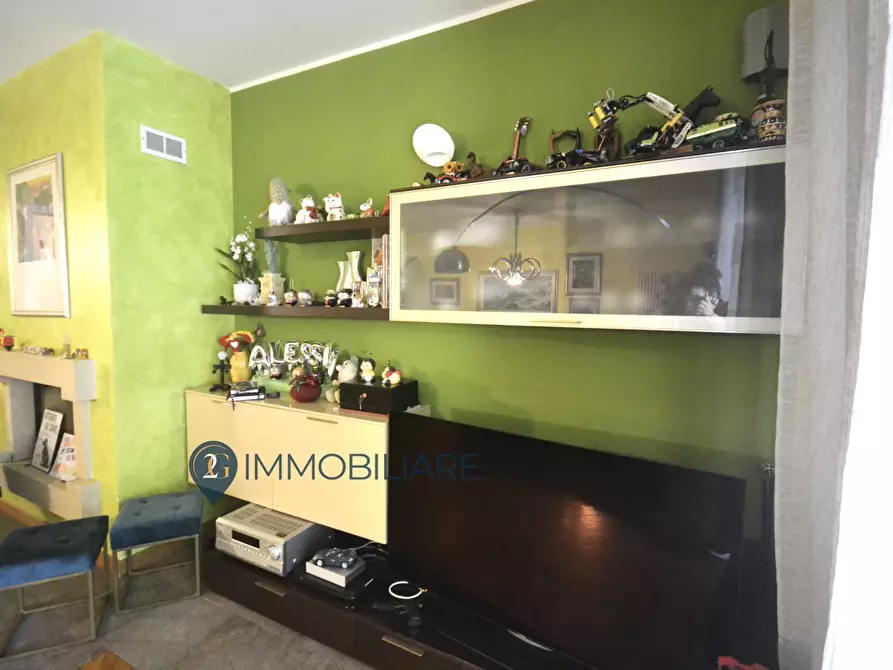 Immagine 29 di Villa in vendita  in Via I Maggio a Follo