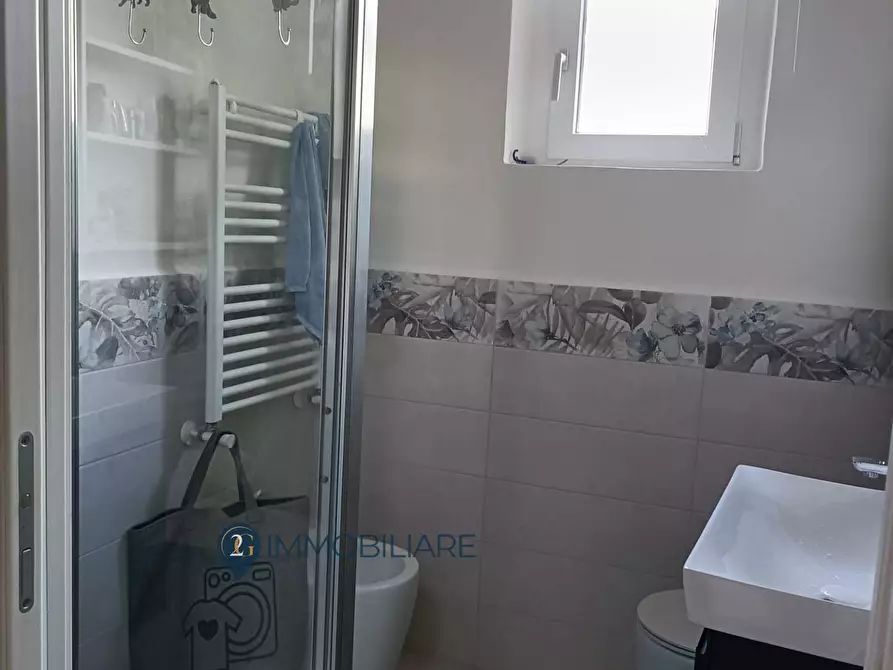 Immagine 21 di Appartamento in vendita  in Via Colombo a Ameglia