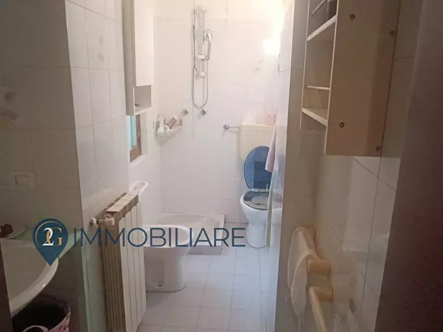 Immagine 5 di Appartamento in vendita  in Via Roma a La Spezia