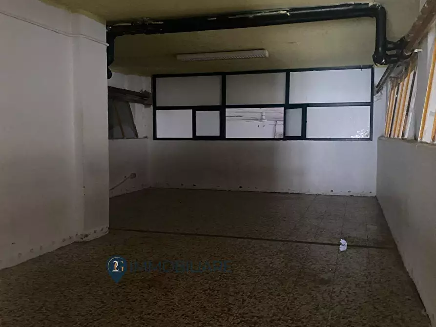 Immagine 25 di Locale commerciale in vendita  in Via Marco Federici a La Spezia