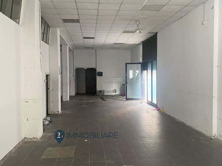 Immagine 26 di Locale commerciale in vendita  in Via Marco Federici a La Spezia