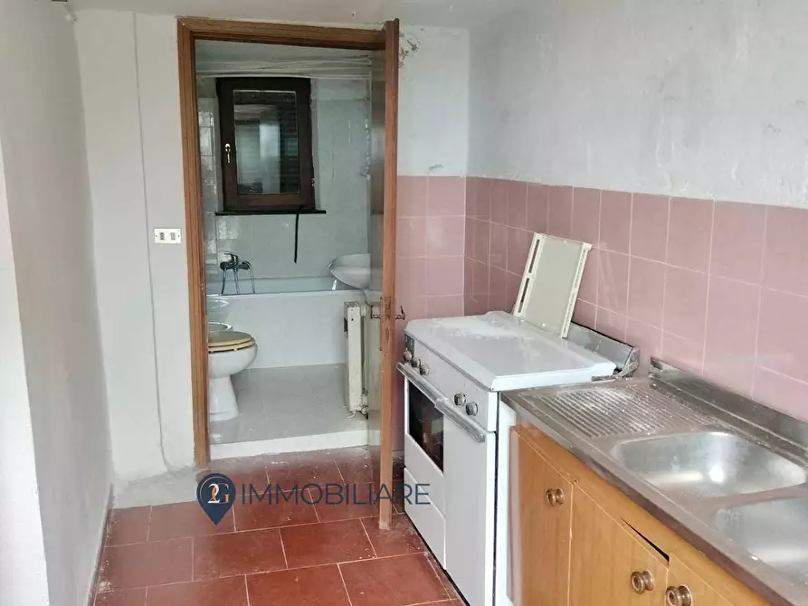 Immagine 8 di Casa semindipendente in vendita  in Via Fogana a Podenzana