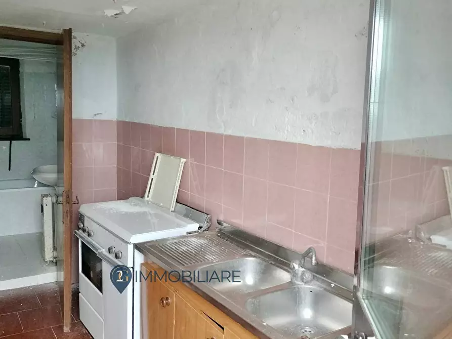 Immagine 9 di Casa semindipendente in vendita  in Via Fogana a Podenzana