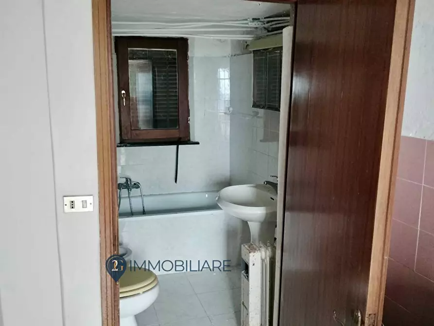 Immagine 11 di Casa semindipendente in vendita  in Via Fogana a Podenzana