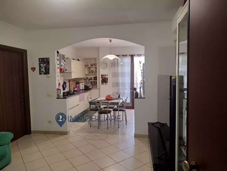 Immagine 2 di Appartamento in vendita  in Via Venturini a Aulla