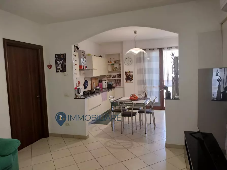 Immagine 4 di Appartamento in vendita  in Via Venturini a Aulla