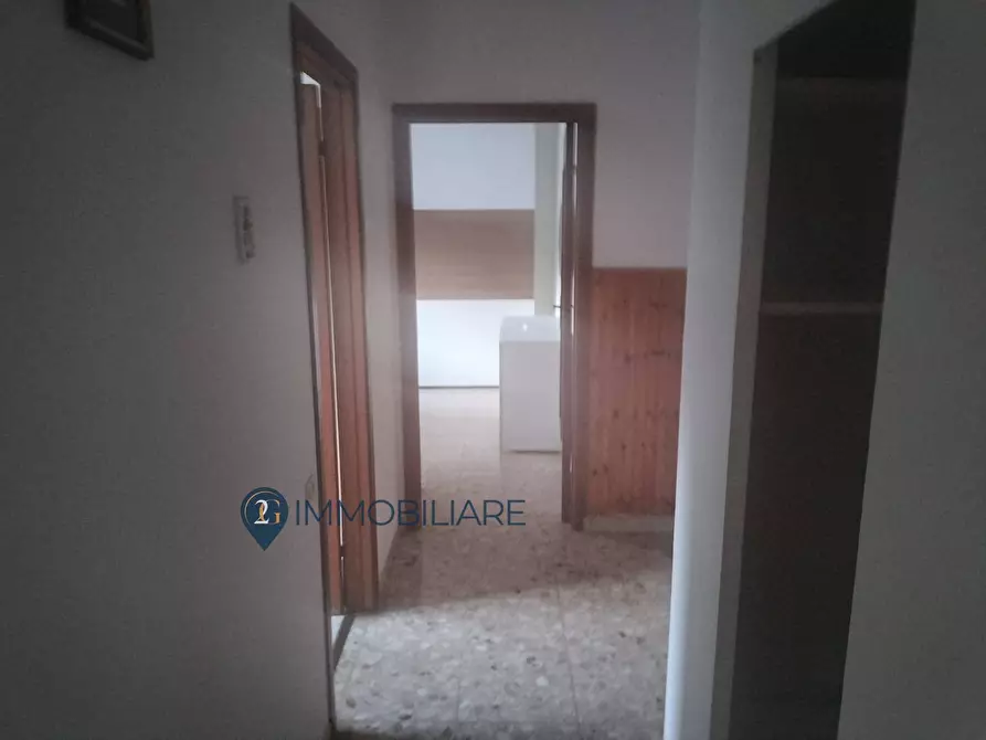 Immagine 2 di Appartamento in vendita  in Via Resistenza a Aulla