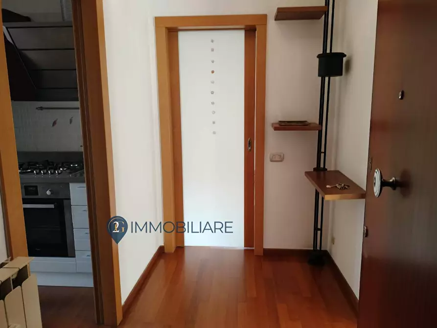 Immagine 3 di Appartamento in vendita  in Via De Nicola a Vezzano Ligure