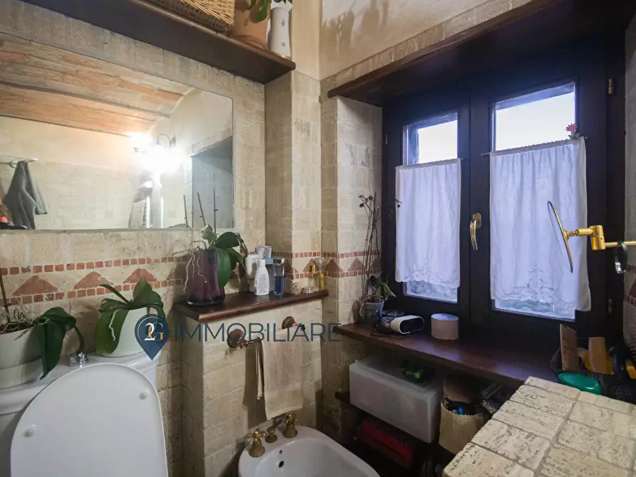 Immagine 10 di Casa indipendente in vendita  in Via Giuseppe Garibaldi a Vezzano Ligure