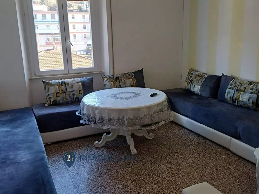 Immagine 1 di Appartamento in vendita  in Piazza della Stazione a Aulla