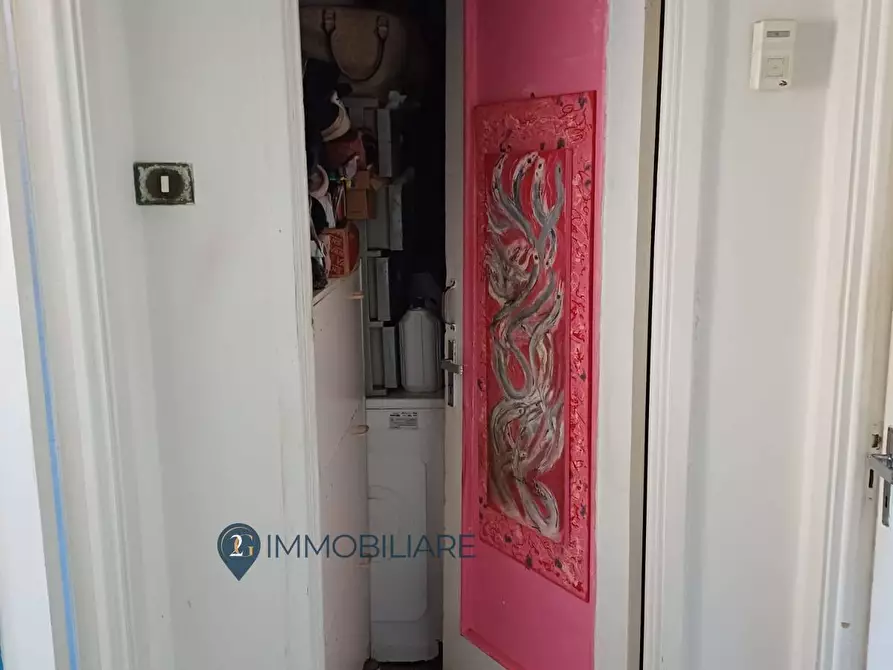 Immagine 10 di Appartamento in vendita  in Piazza della Stazione a Aulla